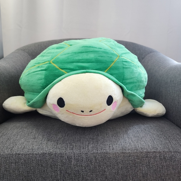 Adorable Large Green Sea Turtle Plushy - Picture 2 of 4